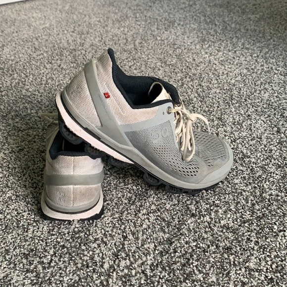 Cloud Surfer Sneakers - Picture 2 of 6